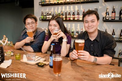 Canadian Weekend ที่ วิชเบียร์ โฮม บาร์ — photo 8