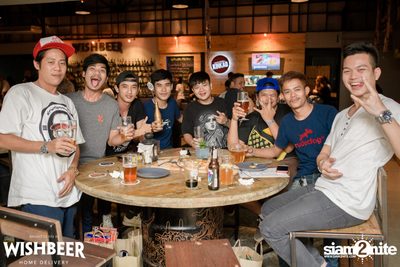 Canadian Weekend ที่ วิชเบียร์ โฮม บาร์ — photo 11