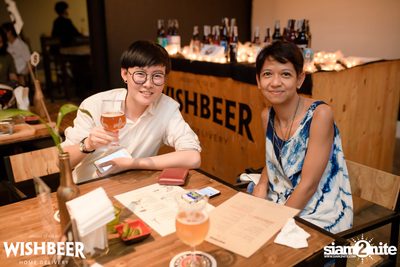 Canadian Weekend ที่ วิชเบียร์ โฮม บาร์ — photo 77