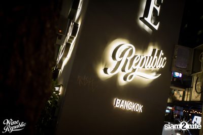 Friday Night at Wine Republic Thonglor — photo 6
