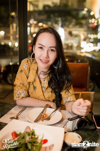 Friday Night at Wine Republic Thonglor — photo 42