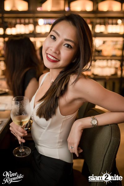 Friday Night at Wine Republic Thonglor — photo 59