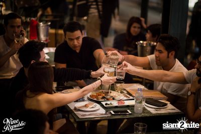 Friday Night at Wine Republic Thonglor — photo 80
