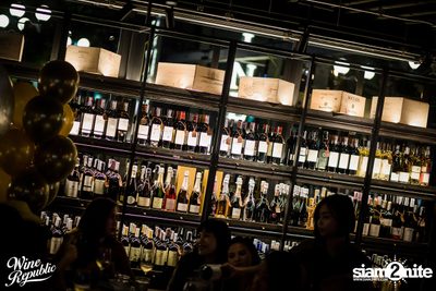 Friday Night at Wine Republic Thonglor — photo 92