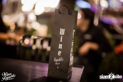 Friday Night at Wine Republic Thonglor — photo 104