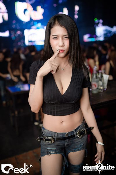 ปาร์ตี้คืนวันเสาร์ ที่ร้าน ครีก คลับ, เลียบทางด่วนรามอินทรา — photo 17
