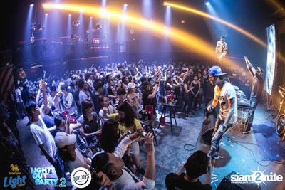 Singha Light pres. Lights Out Party at Boytoys — photo 72