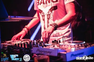 Singha Light pres. Lights Out Party at Boytoys — photo 84