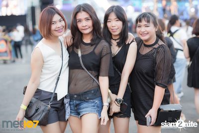MET FEST 2017 Night Vibe On the Street at Oasis Outdoor Arena — photo 18