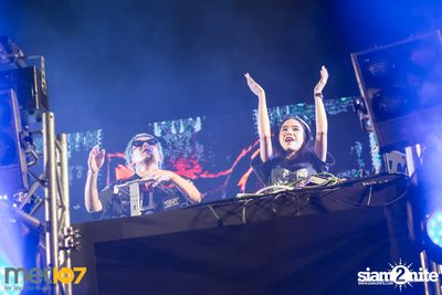 MET FEST 2017 Night Vibe On the Street at Oasis Outdoor Arena — photo 35
