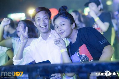 MET FEST 2017 Night Vibe On the Street at Oasis Outdoor Arena — photo 37