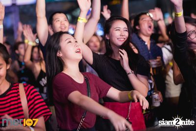 MET FEST 2017 Night Vibe On the Street at Oasis Outdoor Arena — photo 50