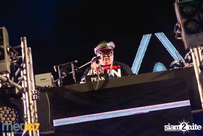 MET FEST 2017 Night Vibe On the Street at Oasis Outdoor Arena — photo 87