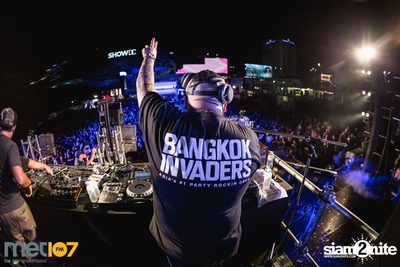 MET FEST 2017 Night Vibe On the Street at Oasis Outdoor Arena — photo 93
