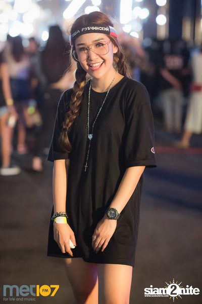 MET FEST 2017 Night Vibe On the Street at Oasis Outdoor Arena — photo 103