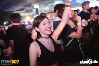 MET FEST 2017 Night Vibe On the Street at Oasis Outdoor Arena — photo 173