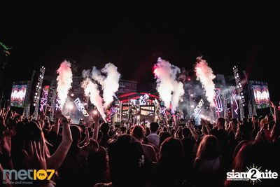MET FEST 2017 Night Vibe On the Street at Oasis Outdoor Arena — photo 180