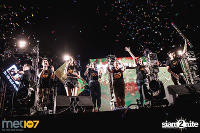 MET FEST 2017 Night Vibe On the Street at Oasis Outdoor Arena — photo 190