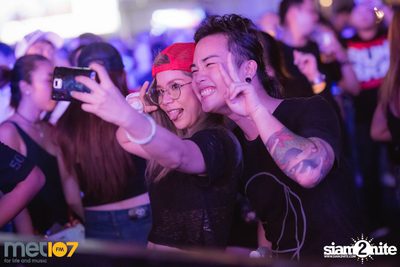 MET FEST 2017 Night Vibe On the Street at Oasis Outdoor Arena — photo 213
