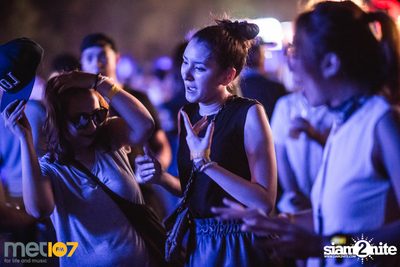 MET FEST 2017 Night Vibe On the Street at Oasis Outdoor Arena — photo 216