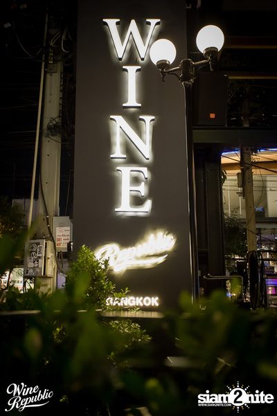 Friday Night at Wine Republic Thonglor — photo 2
