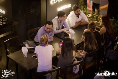 Friday Night at Wine Republic Thonglor — photo 39