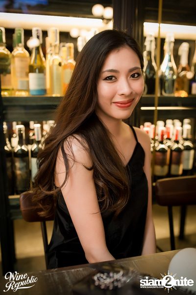 Friday Night at Wine Republic Thonglor — photo 60