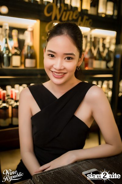 Friday Night at Wine Republic Thonglor — photo 61