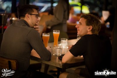 Friday Night at Wine Republic Thonglor — photo 70