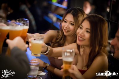 Friday Night at Wine Republic Thonglor — photo 74