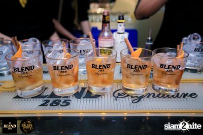 Blend Party: Singto Numchok ที่ สน็อบ — photo 6