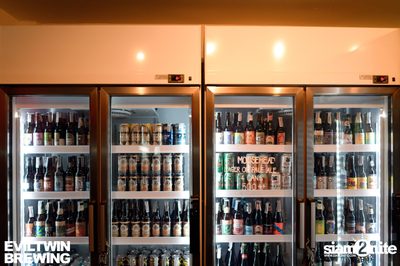 Evil Twin Launch Party กับ Imperial Doughnut Break ที่ แฮร์ออฟ เดอะ ด็อก — photo 16