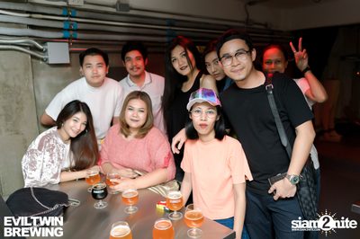 Evil Twin Launch Party กับ Imperial Doughnut Break ที่ แฮร์ออฟ เดอะ ด็อก — photo 21