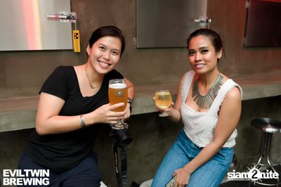 Evil Twin Launch Party กับ Imperial Doughnut Break ที่ แฮร์ออฟ เดอะ ด็อก — photo 36