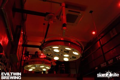 Evil Twin Launch Party กับ Imperial Doughnut Break ที่ แฮร์ออฟ เดอะ ด็อก — photo 38