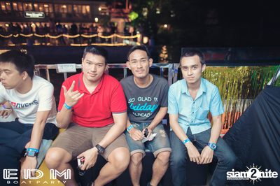 EDM Boat Party | Season 4 at Asiatique — photo 3