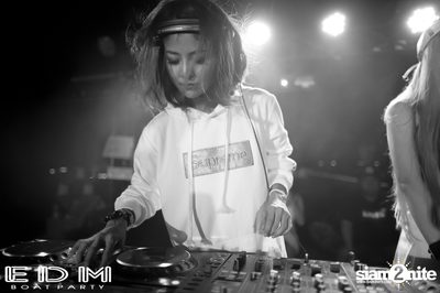 EDM Boat Party | Season 4 at Asiatique — photo 53