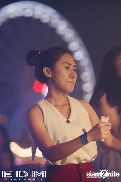 EDM Boat Party | Season 4 at Asiatique — photo 98