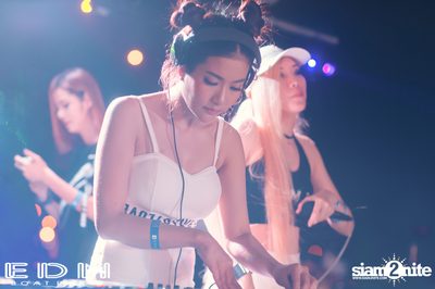 EDM Boat Party | Season 4 at Asiatique — photo 99