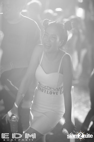 EDM Boat Party | Season 4 at Asiatique — photo 112