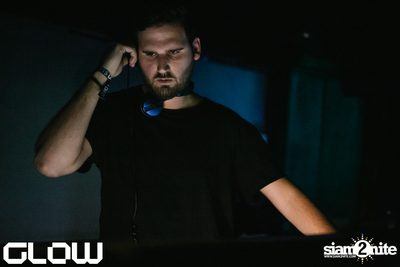 Edu Imbernon & Daron at Glow — photo 36