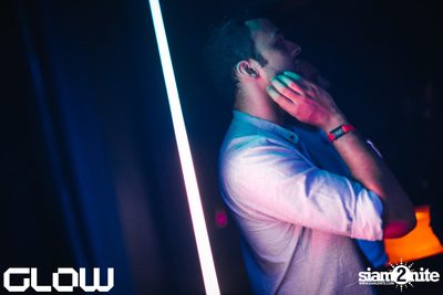 Edu Imbernon & Daron at Glow — photo 44