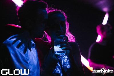 Edu Imbernon & Daron at Glow — photo 46