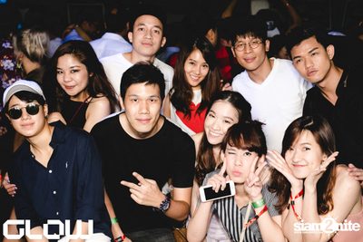 Edu Imbernon & Daron at Glow — photo 60