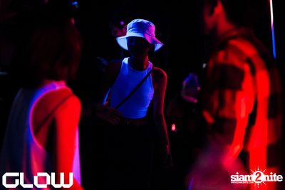 Edu Imbernon & Daron at Glow — photo 86