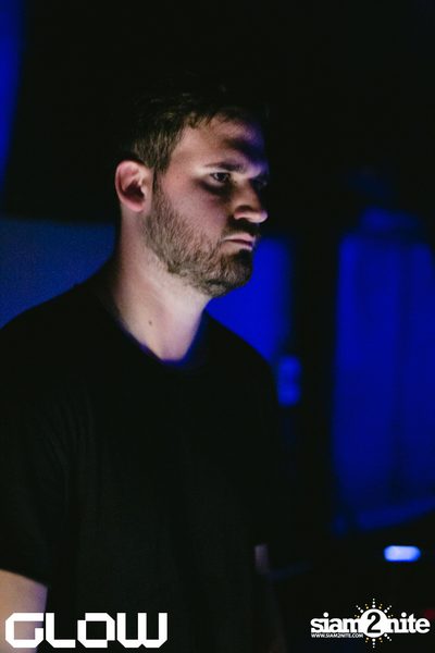 Edu Imbernon & Daron at Glow — photo 88