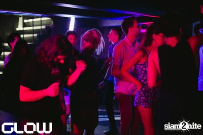 Edu Imbernon & Daron at Glow — photo 92