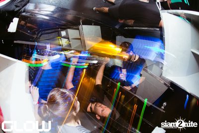 Edu Imbernon & Daron at Glow — photo 100