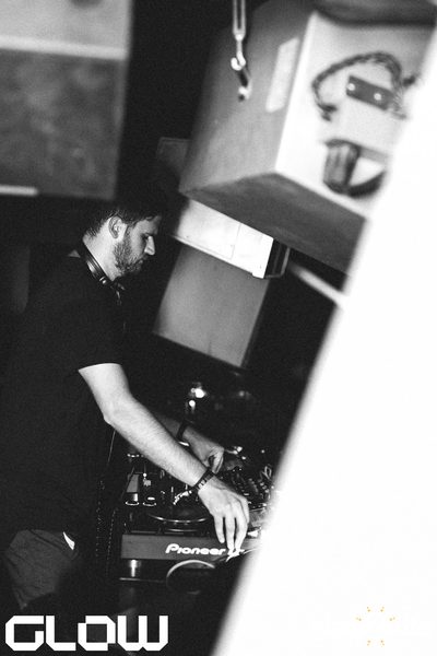 Edu Imbernon & Daron at Glow — photo 103