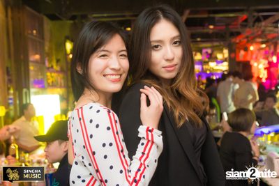 Two Popetorn at Atmos Thonglor — photo 61